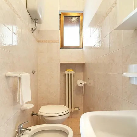 Rosmini's House דירה